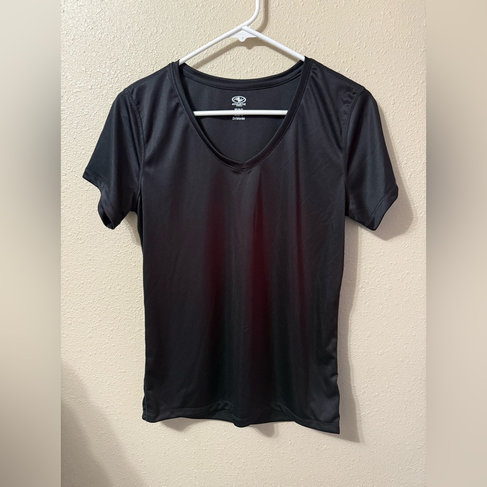 Athletic Works Women’s V Neck Black Sports Soft Tee XS